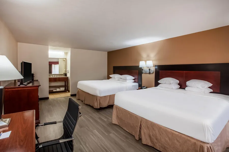 Days Inn & Suites by Wyndham Tyler hotel detail image 6