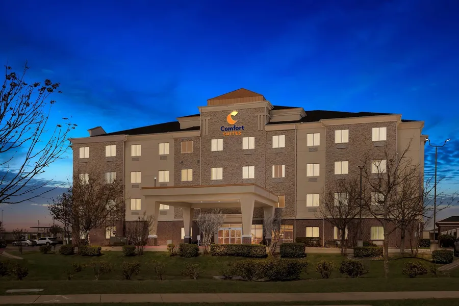 Comfort Suites Waxahachie - Dallas hotel detail image 2