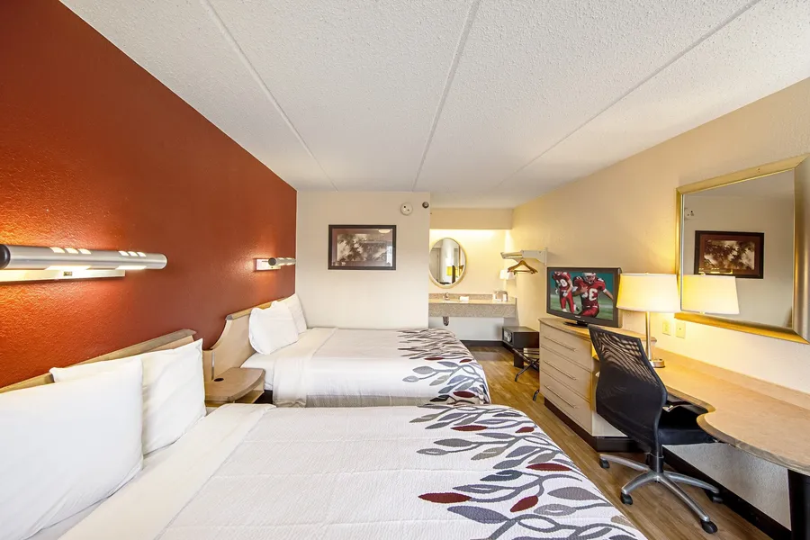 Red Roof Inn Elkhart hotel detail image 6