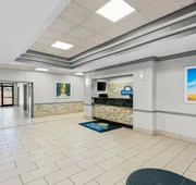 Days Inn & Suites by Wyndham Cedar Rapids hotel detail image 4