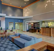 Holiday Inn Hotel & Suites-Milwaukee Airport by IHG hotel detail image 3