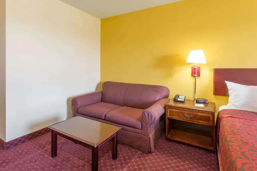 Days Inn by Wyndham Tappahannock hotel detail image 6