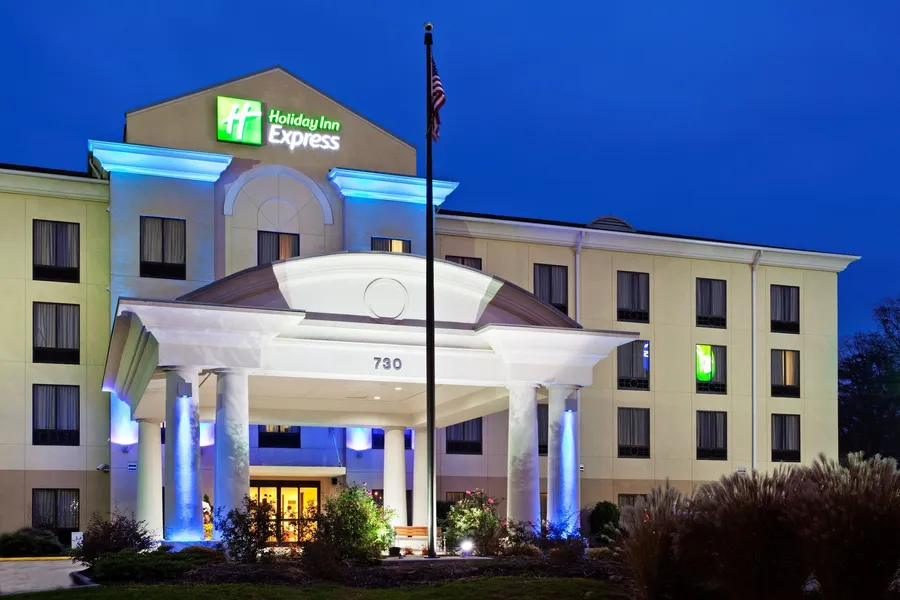 Holiday Inn Express Knoxville-Strawberry Plains by IHG hotel detail image 2