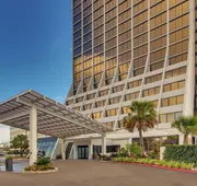 Mobile Marriott hotel detail image 4