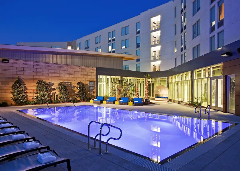 Aloft Jacksonville Tapestry Park hotel detail image 2