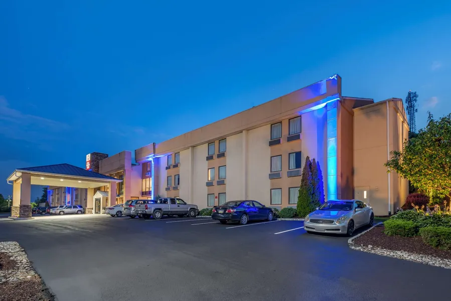 Best Western Plus Poconos Hotel hotel detail image 2