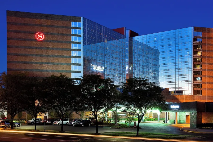 Sheraton Indianapolis Hotel at Keystone Crossing hotel detail image 2