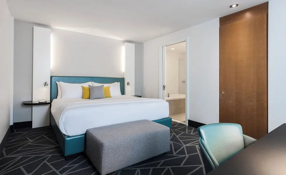 Warwick Le Crystal - Montréal hotel detail image 6