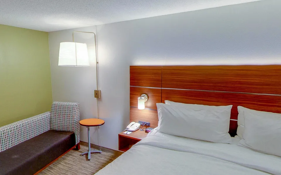 Holiday Inn Express New Haven by IHG hotel detail image 6