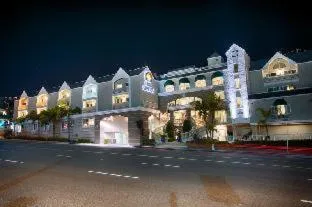 Best Western Plus Marina Shores Hotel hotel detail image 6
