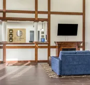 Comfort Inn Medford - Long Island hotel detail image 4