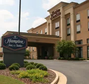Hampton Inn & Suites Oxford Anniston hotel detail image 5
