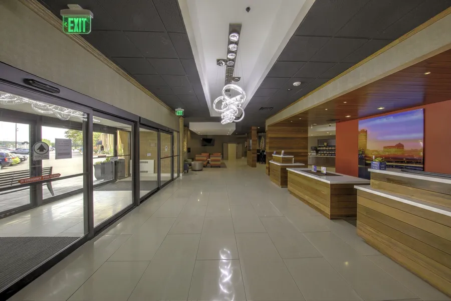 Holiday Inn Brookfield - Milwaukee by IHG hotel detail image 6