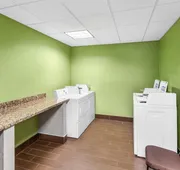 Hampton Inn Huntington University Area hotel detail image 5