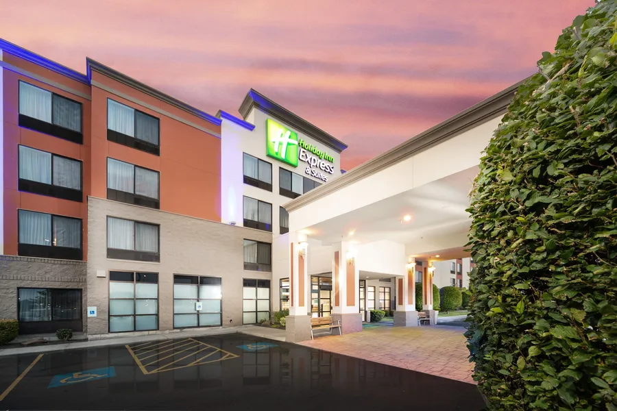 Holiday Inn Express Hotel & Suites Pasco-Tri Cities by IHG hotel detail image 2