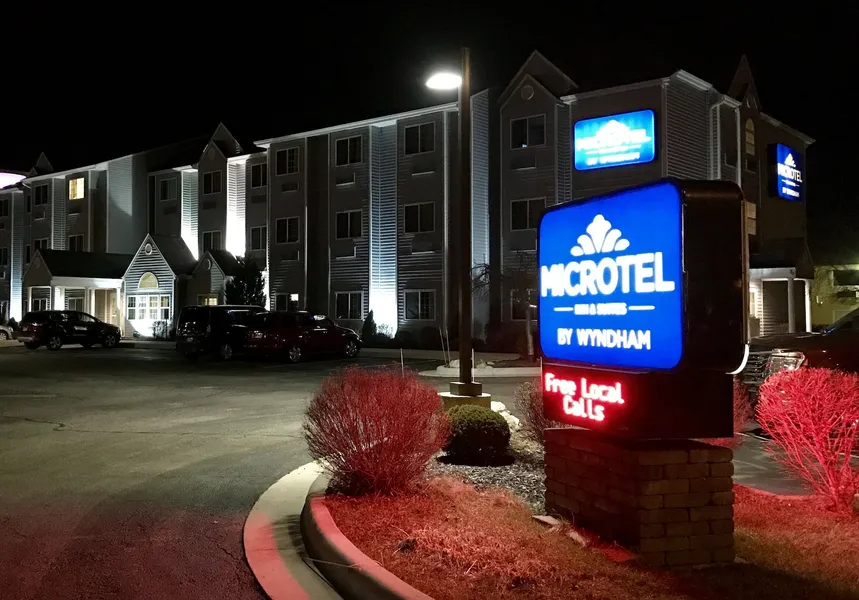 Microtel Inn & Suites by Wyndham Elkhart hotel detail image 2