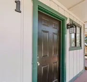 Big Bear Lakefront Lodge hotel detail image 7