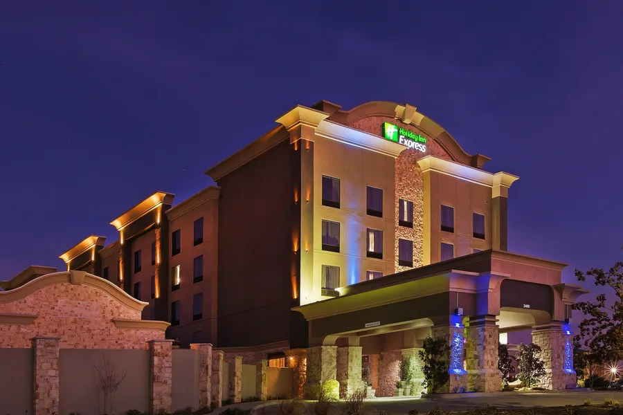 Holiday Inn Express Frisco Legacy Park Area by IHG hotel detail image 2
