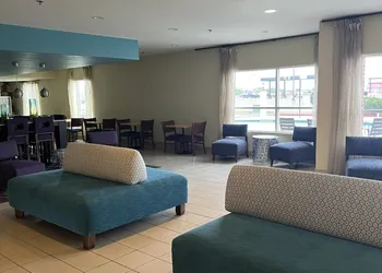 La Quinta Inn & Suites Mathis hotel thumbnail 4