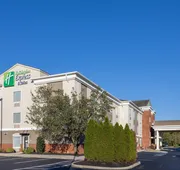 Holiday Inn Express and Suites Vineland Millville by IHG hotel detail image 4