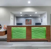 Quality Inn & Suites Palatka Riverfront hotel detail image 7