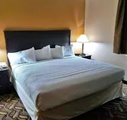 Americas Best Value Inn & Suites Bismarck hotel detail image 7