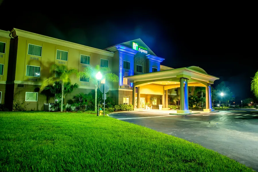 Holiday Inn Express & Suites Cocoa by IHG hotel detail image 6