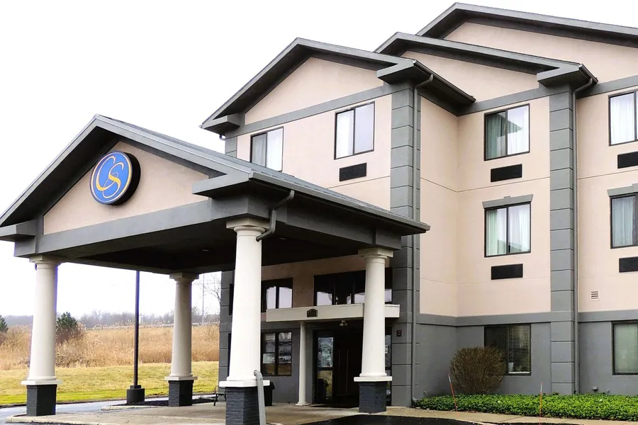 Comfort Suites Twinsburg hotel detail image 2