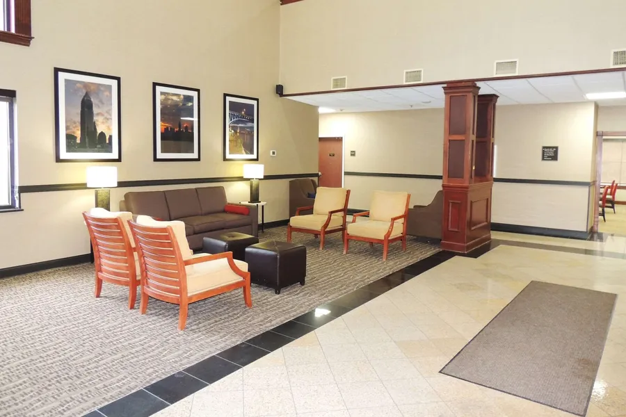 Comfort Suites Twinsburg hotel detail image 6