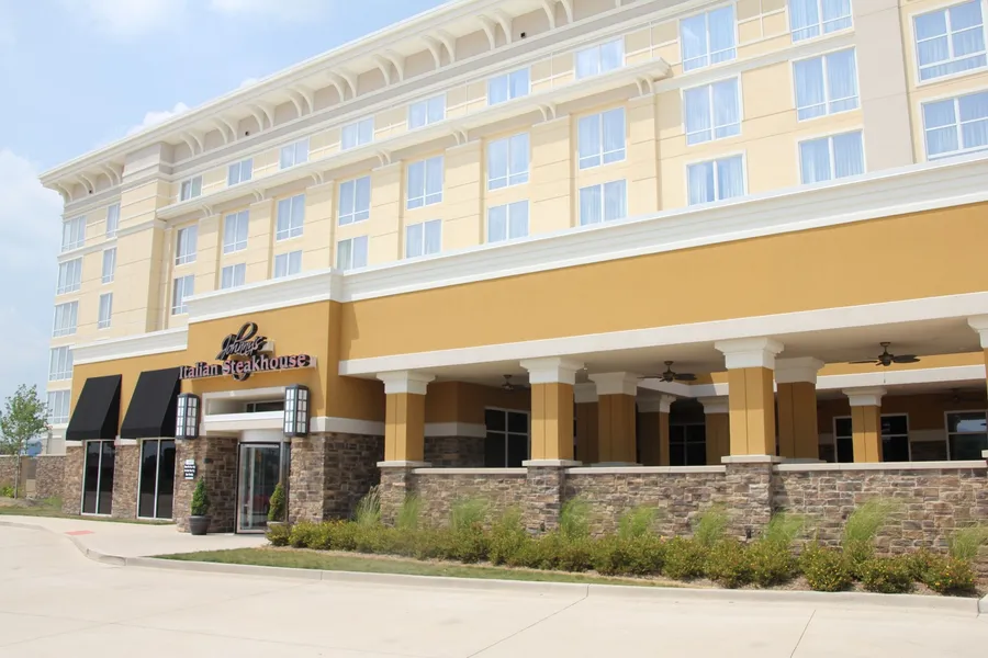 Holiday Inn Hotel & Suites East Peoria by IHG hotel detail image 2
