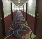 Econo Lodge Lincoln hotel detail image 7