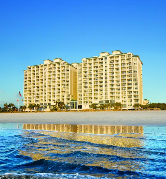 Hampton Inn & Suites Myrtle Beach/Oceanfront hotel detail image 2