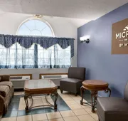 Microtel Inn & Suites by Wyndham Lincoln hotel detail image 4