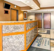 Microtel Inn & Suites by Wyndham Lincoln hotel detail image 5