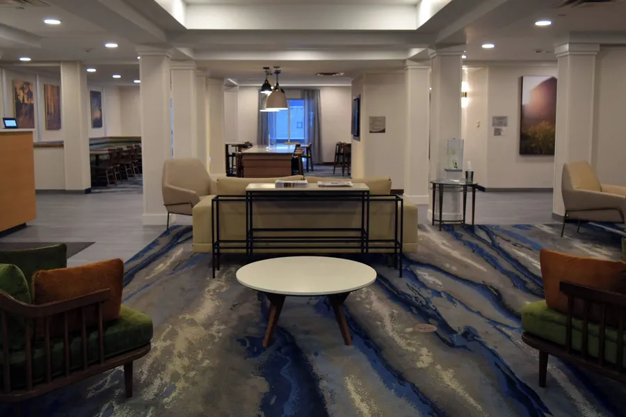 Fairfield Inn and Suites by Marriott Youngstown Austintown hotel detail image 2