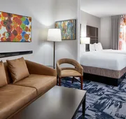 Fairfield Inn and Suites Gainesville hotel detail image 7