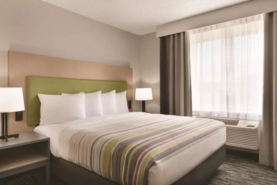 Country Inn & Suites by Radisson, Port Clinton, OH hotel detail image 6