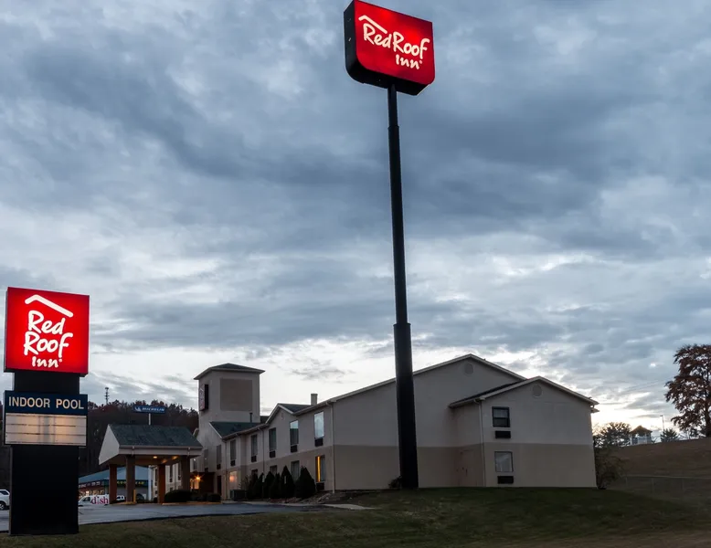 Red Roof Inn Morehead hotel detail image 2