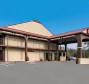 Red Roof Inn Crossville hotel detail image 3