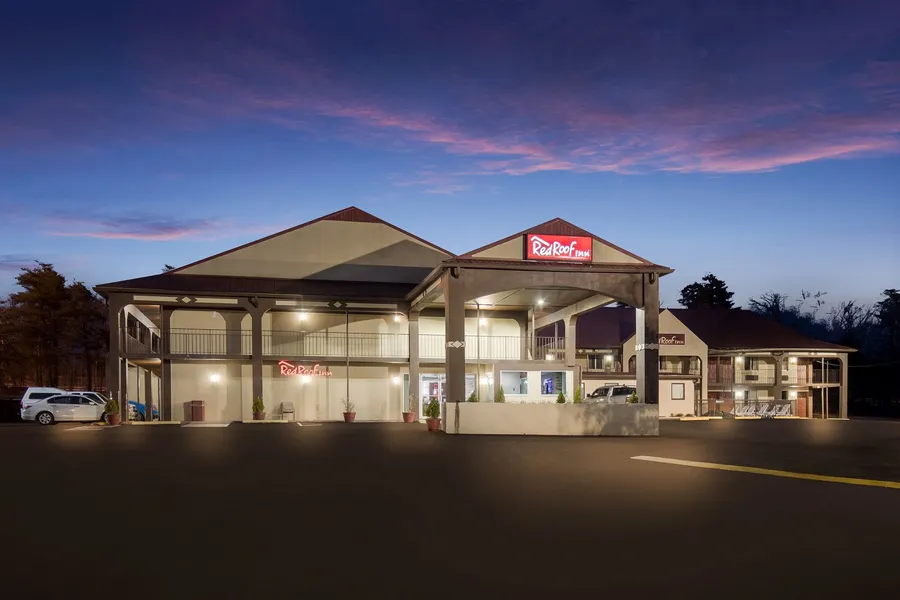 Red Roof Inn Crossville hotel detail image 6