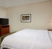 Hampton Inn & Suites Salem, OR hotel detail image 3