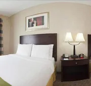 Holiday Inn Express Hotel & Suites ANDERSON NORTH by IHG hotel detail image 7