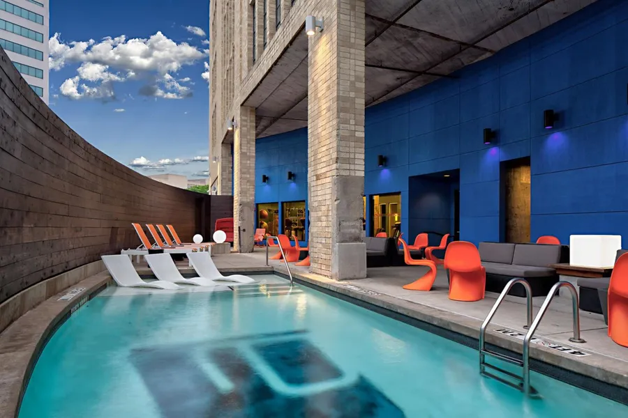 Aloft Dallas Downtown hotel detail image 6