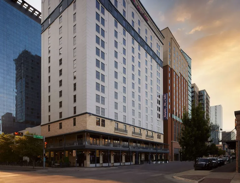 Hampton Inn & Suites Austin Downtown hotel detail image 2
