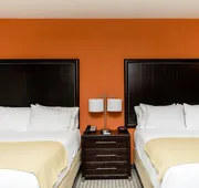 Holiday Inn Express & Suites Austin NW - Arboretum Area by IHG hotel detail image 5