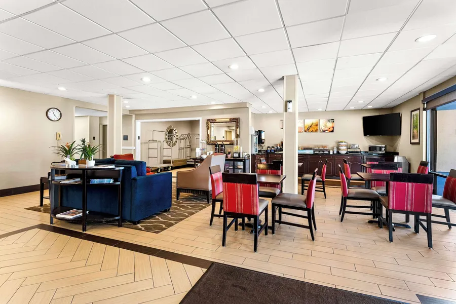 SureStay Plus by Best Western Reading North hotel detail image 2