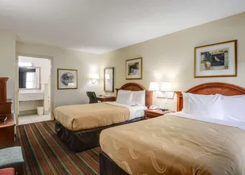 Quality Inn & Suites Biltmore East hotel thumbnail 4