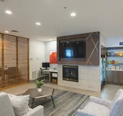 Holiday Inn Express & Suites Marquette by IHG hotel detail image 4