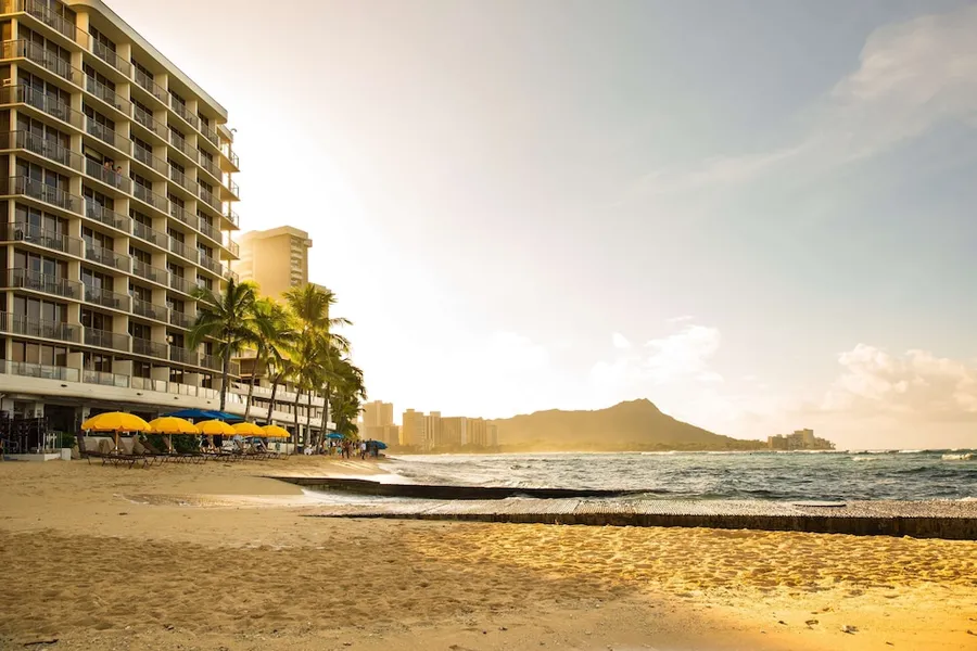 OUTRIGGER Reef Waikiki Beach Resort hotel detail image 2