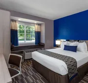 Microtel Inn & Suites by Wyndham Bethel/Danbury hotel detail image 7